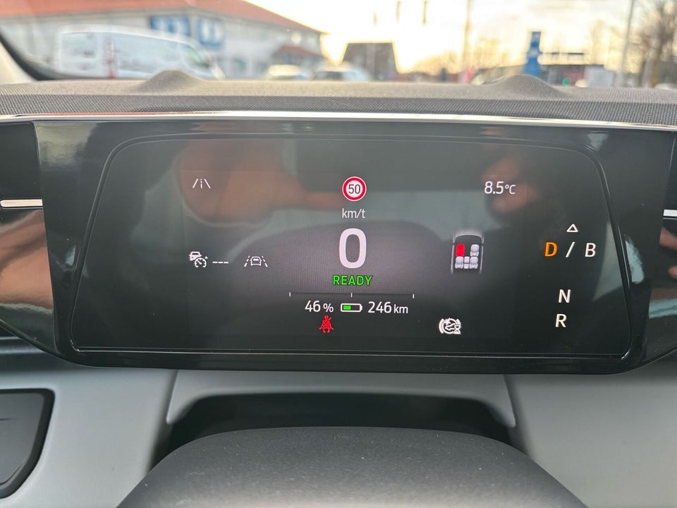 Ford Explorer 77 Premium Extended Range 5d