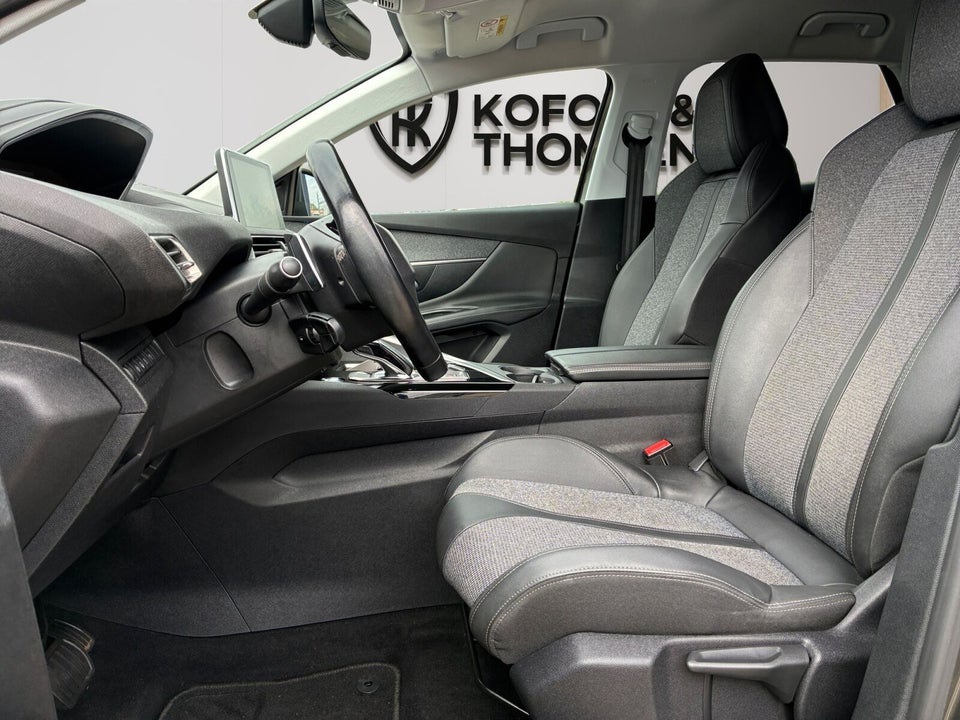 Peugeot 3008 1,6 Hybrid Allure Limited EAT8 5d