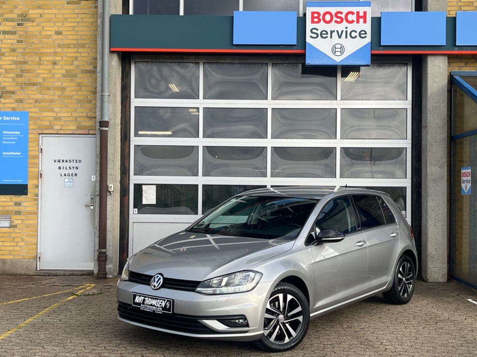 VW Golf VII 1,6 TDi 115 IQ.Drive DSG 5d