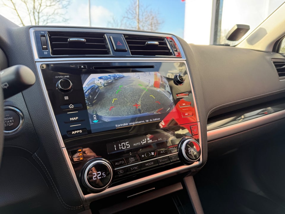 Subaru Outback 2,5 Summit CVT 5d