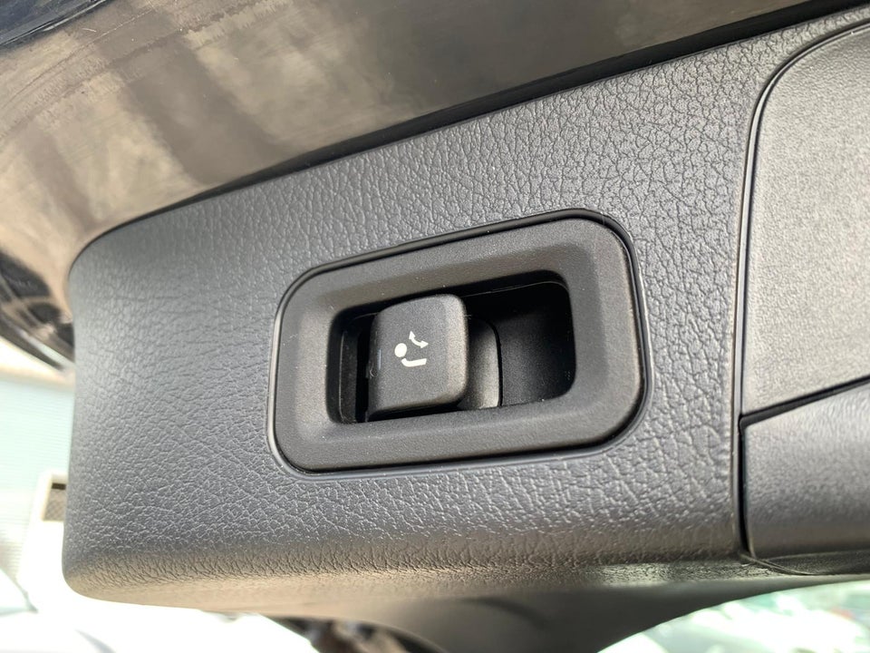 Mercedes GLB200 1,3 Progressive Line aut. 7prs 5d