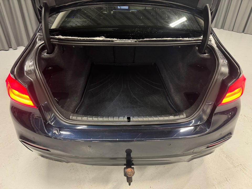 BMW 530d 3,0 M-Sport xDrive aut. 4d