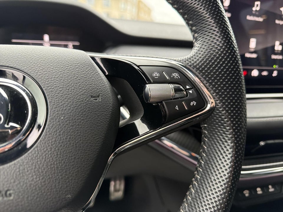 Skoda Enyaq 60 iV Sportline 5d