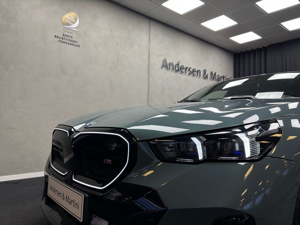 BMW i5 M60 Touring xDrive 5d