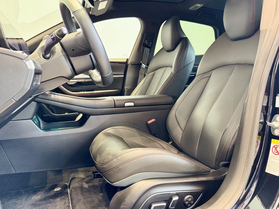 Xpeng P7 Long Range 4d