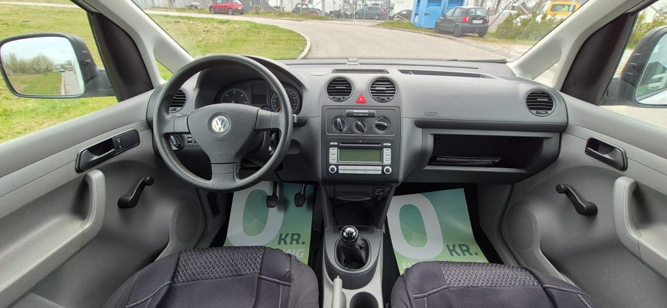VW Caddy 1,9 TDi 75 4d