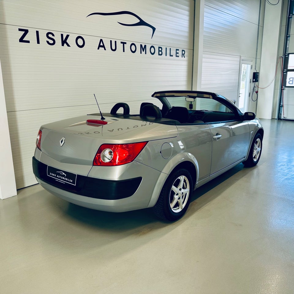 Renault Megane II 1,6 16V CC 2d