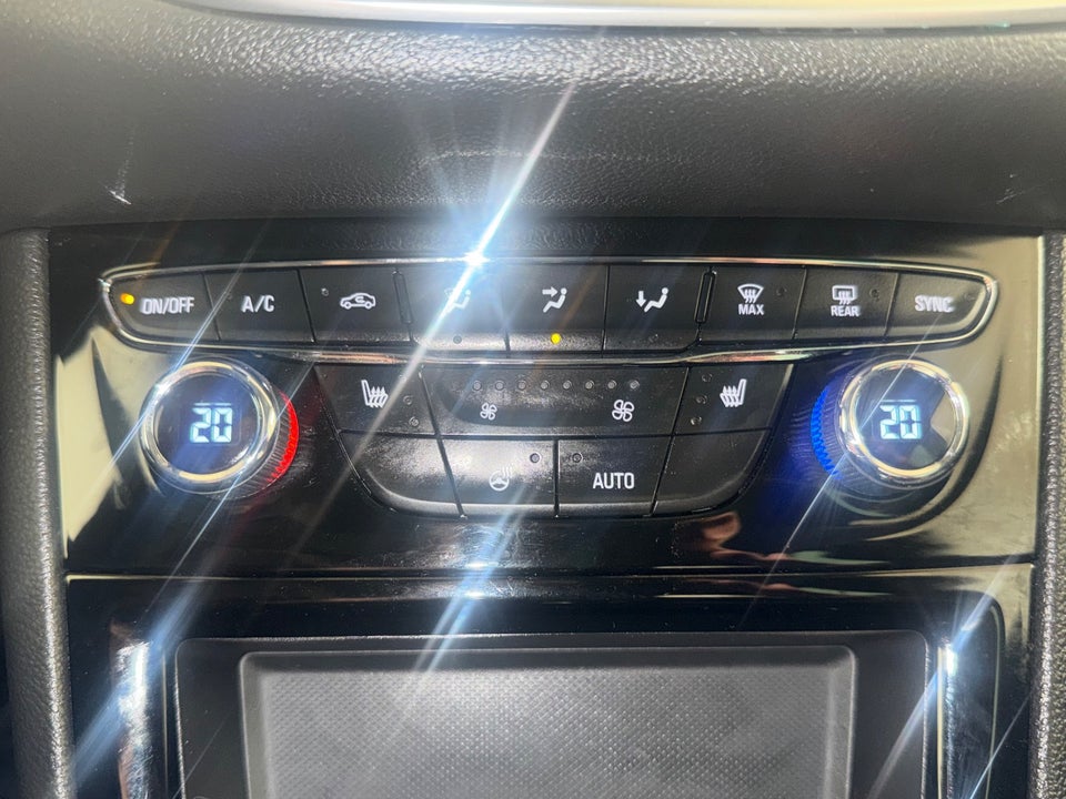 Opel Astra 1,5 D 105 Elegance 5d