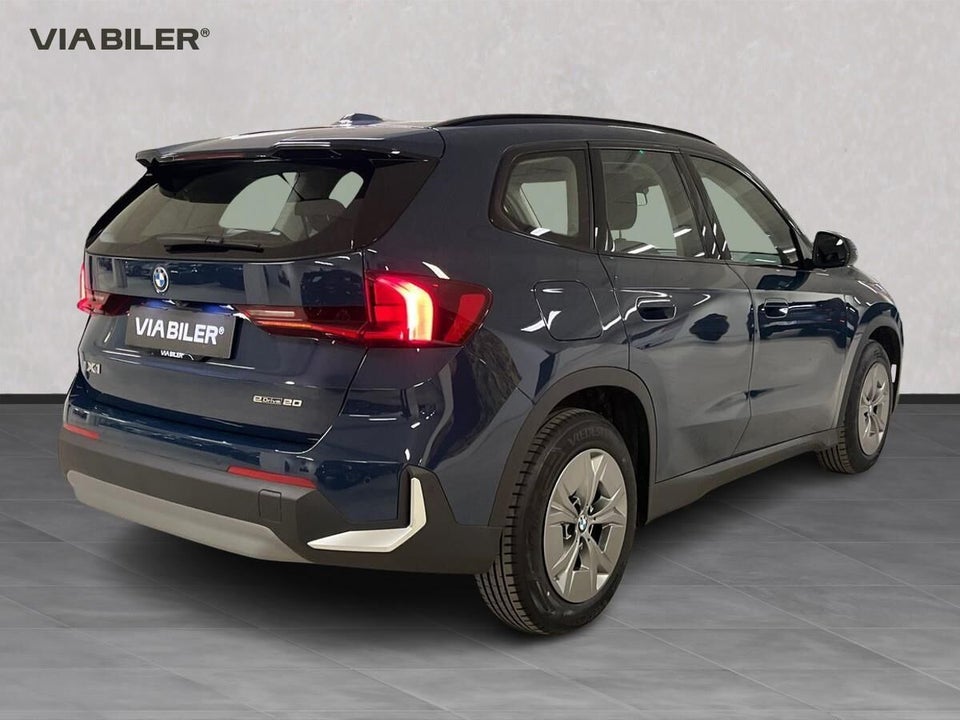 BMW iX1 eDrive20 5d