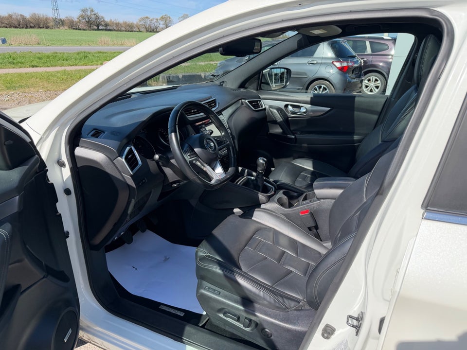 Nissan Qashqai 1,5 dCi 115 Tekna+ 5d