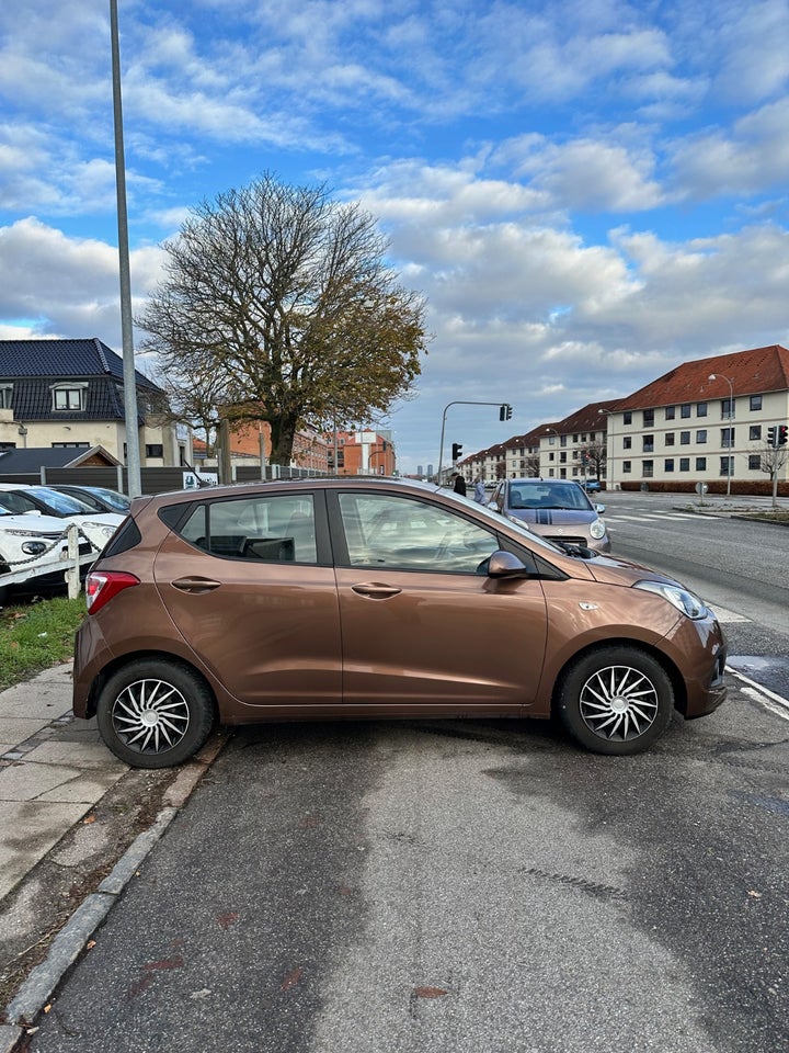 Hyundai i10 1,0 Go Clim 5d