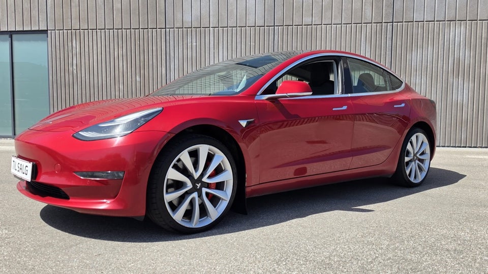 Tesla Model 3 Performance AWD 4d