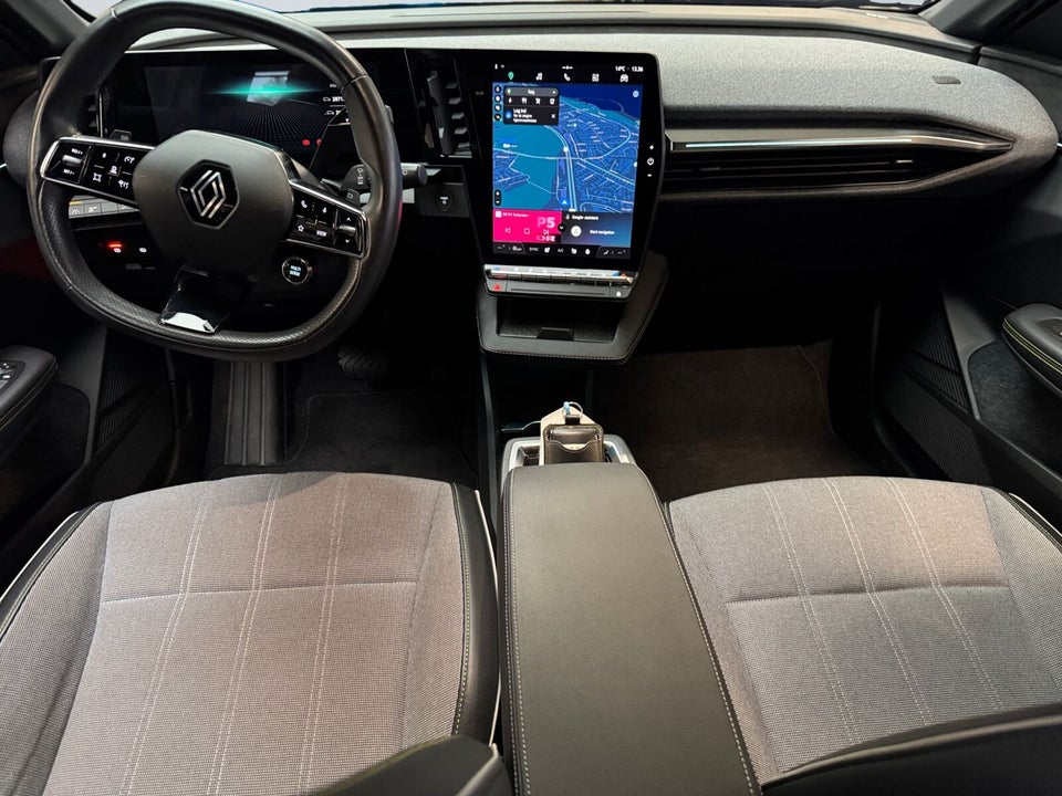 Renault Megane E-Tech 60 Techno 5d