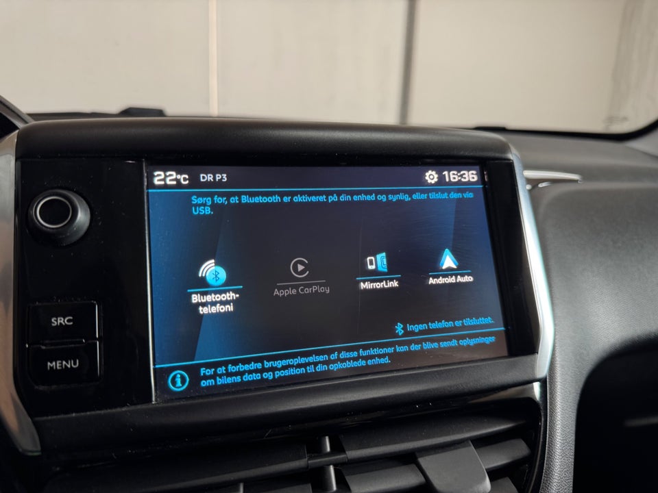 Peugeot 208 1,5 BlueHDi 100 Signature Sky 5d