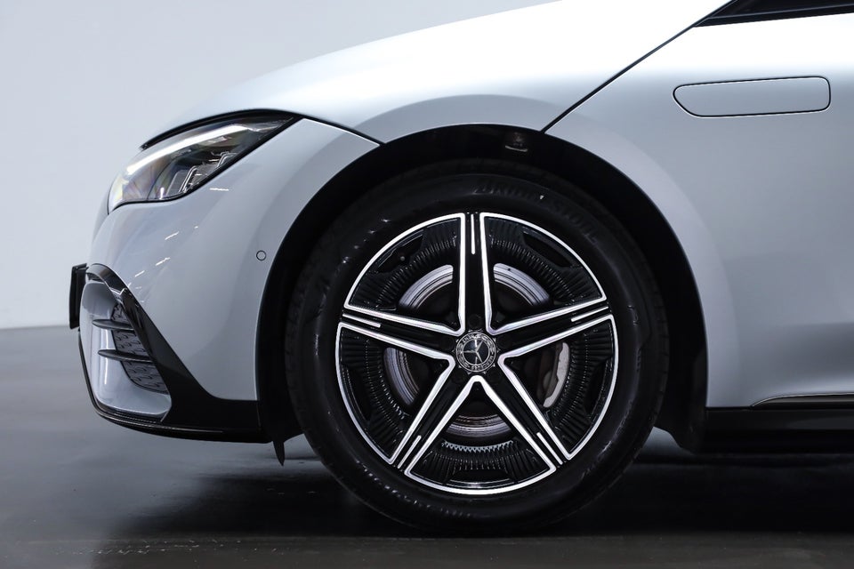 Mercedes EQE300 AMG Line 4d
