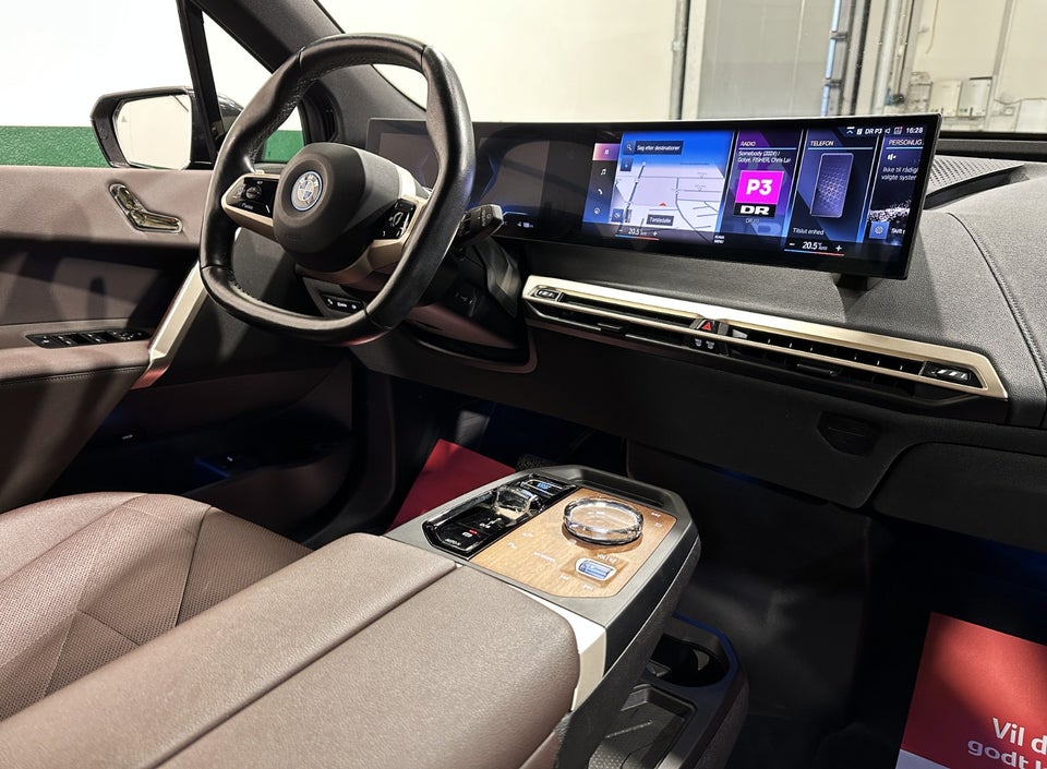 BMW iX xDrive40 Sport 5d