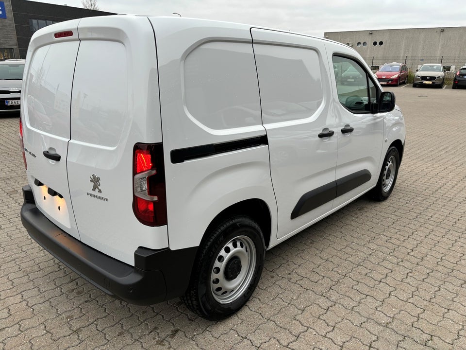 Peugeot e-Partner 50 L1V2 Plus Van