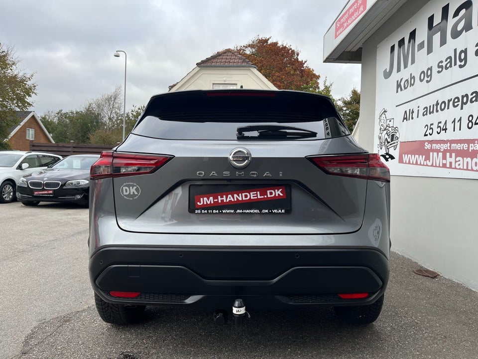 Nissan Qashqai 1,3 mHEV Acenta Van 5d