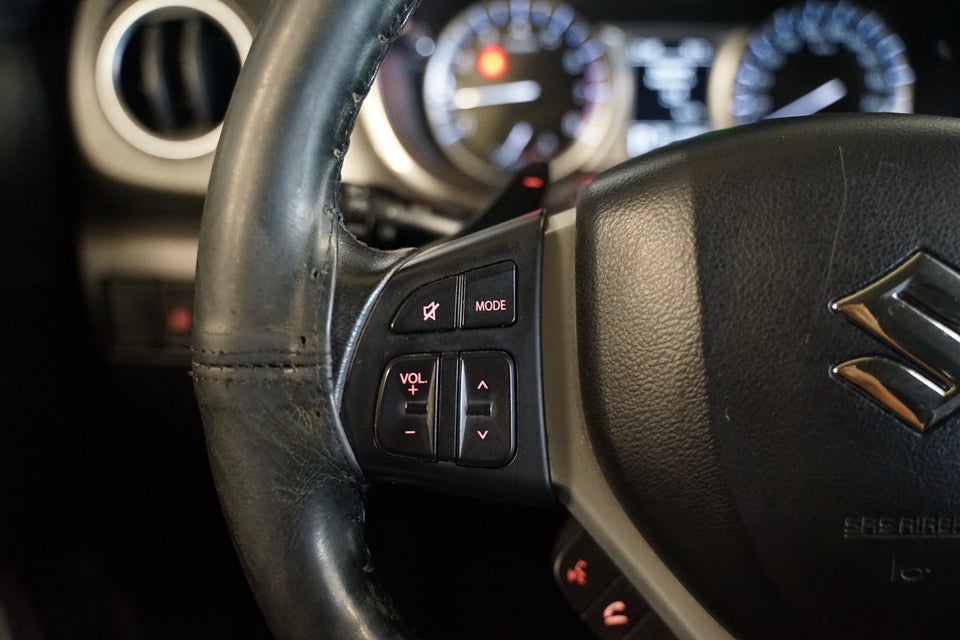 Suzuki Vitara 1,6 Exclusive aut. 5d