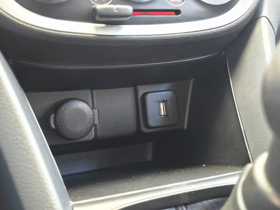 Suzuki Celerio 1,0 Dualjet Club 5d