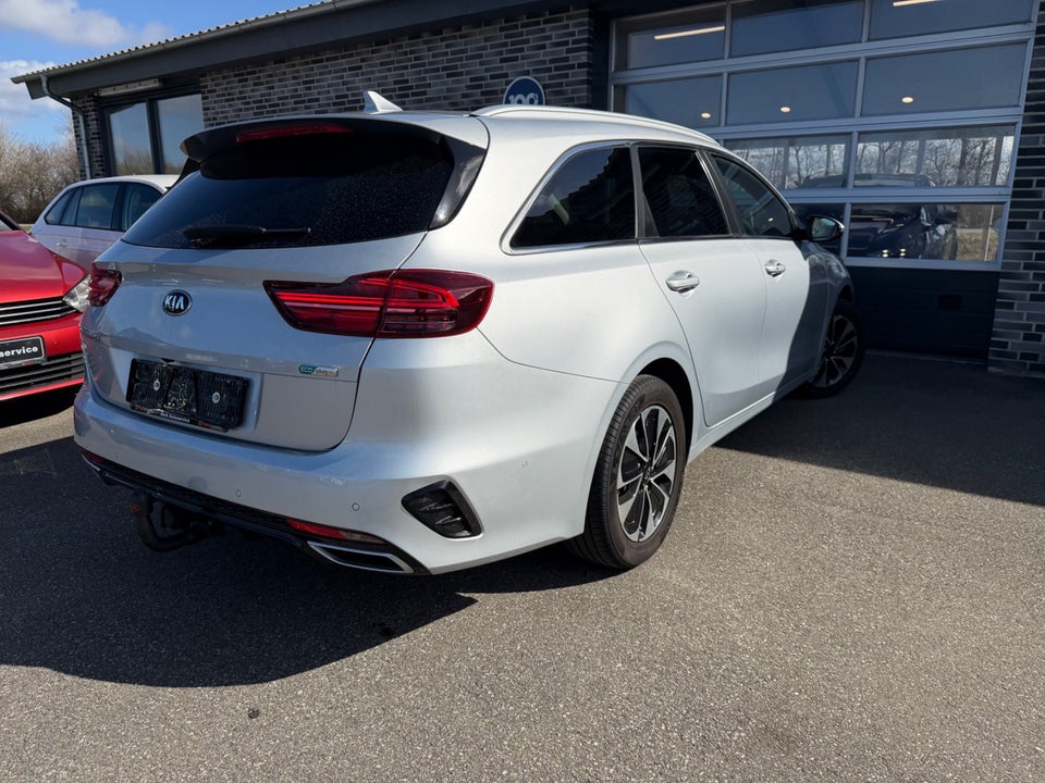 Kia Ceed 1,6 PHEV Upgrade+ SW DCT 5d