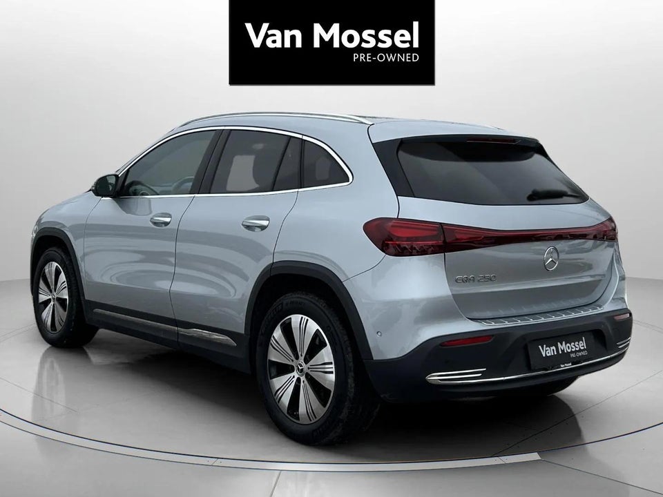 Mercedes EQA250 Progressive Advance Plus 5d