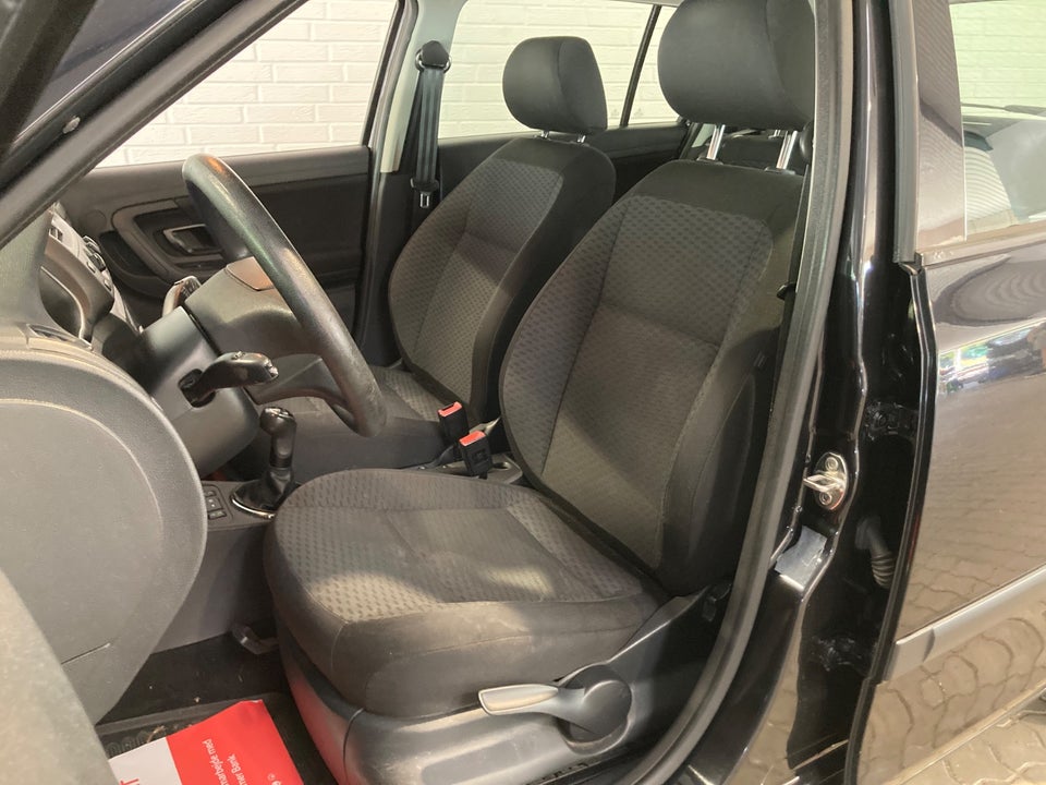 Skoda Fabia 1,4 16V Ambiente Combi 5d