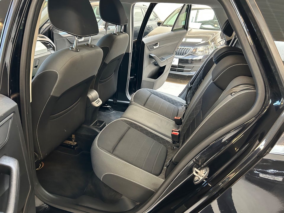 Skoda Fabia 1,0 TSi 110 Ambition Combi DSG 5d