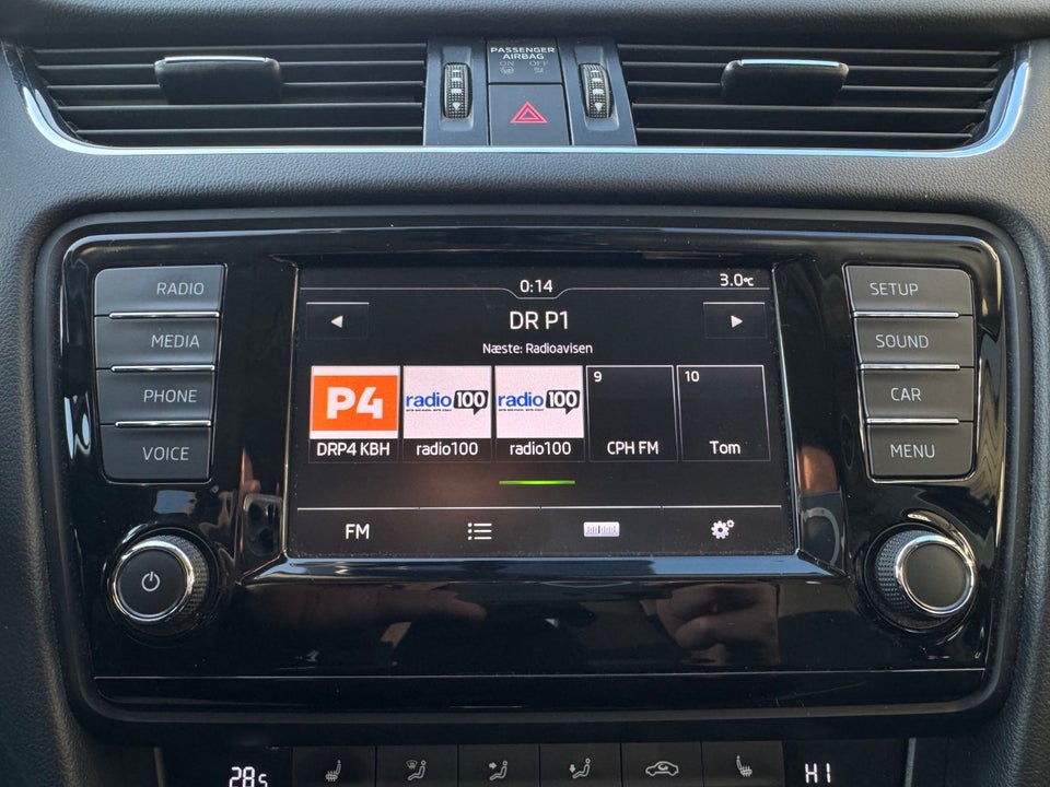 Skoda Octavia 1,6 TDi 110 Style Combi DSG 5d