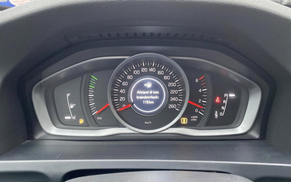 Volvo V60 2,0 D3 150 Momentum aut. 5d