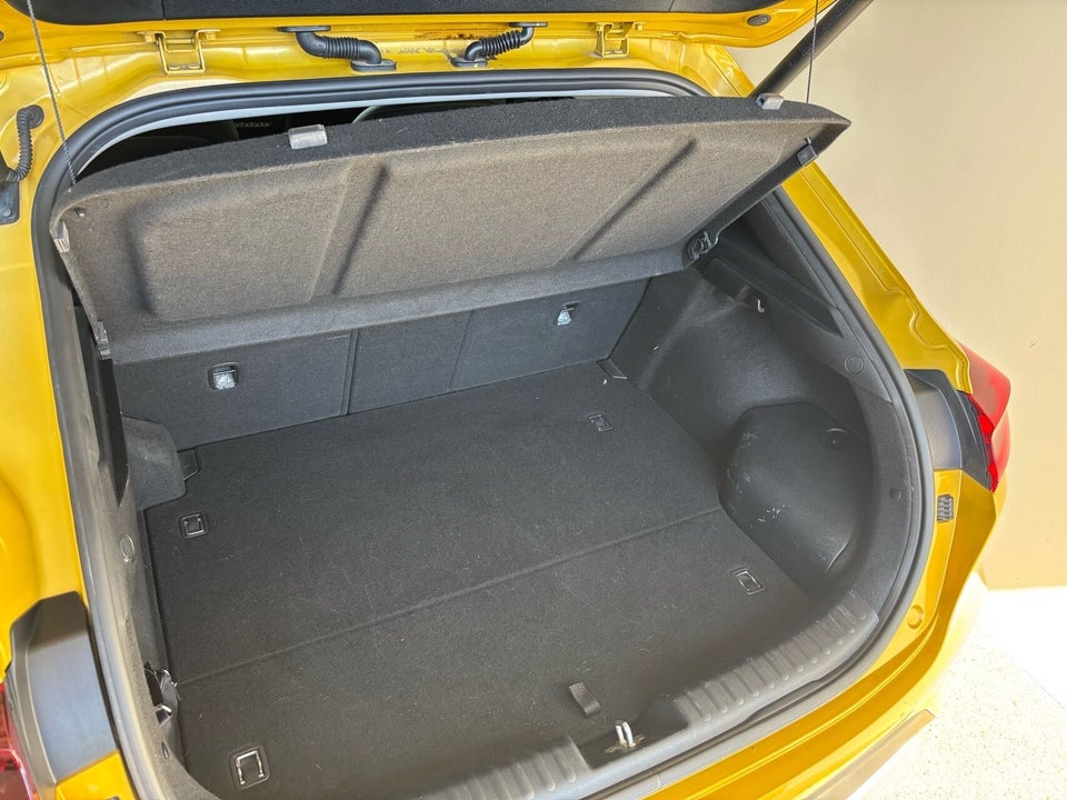 Kia XCeed 1,6 PHEV Upgrade Intro DCT 5d