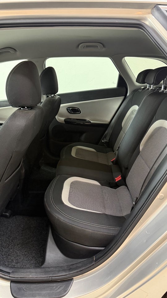 Kia Ceed 1,0 T-GDi Premium 5d