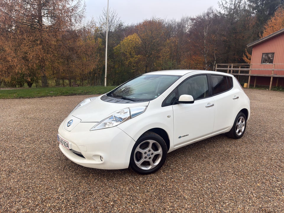 Nissan Leaf 24 Acenta 5d