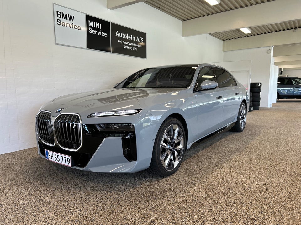 BMW i7 xDrive60 M-Sport 4d