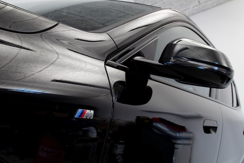 BMW iX2 eDrive20 Fully Charged M-Sport 5d