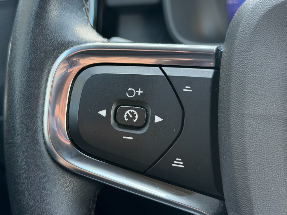 Volvo XC40 ReCharge Plus 5d