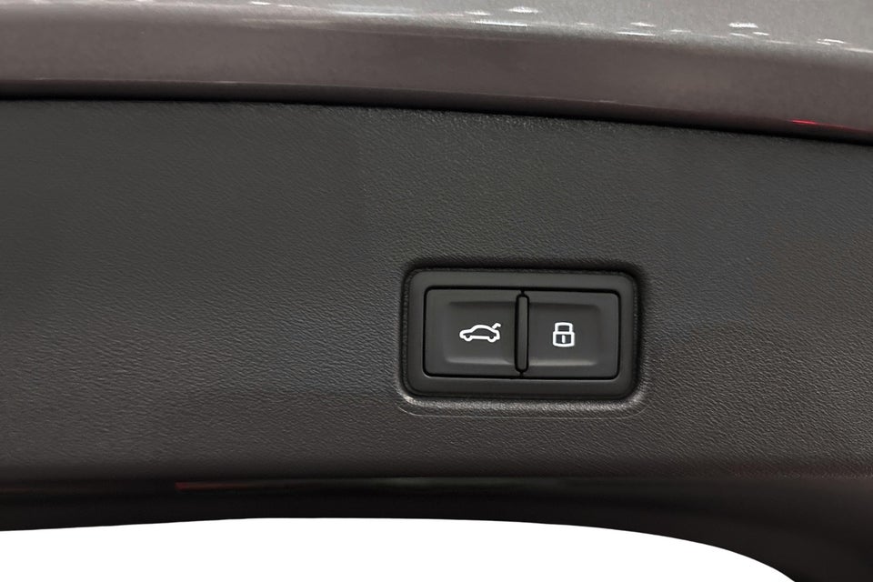 Audi Q4 e-tron 45 S-line Edition 5d