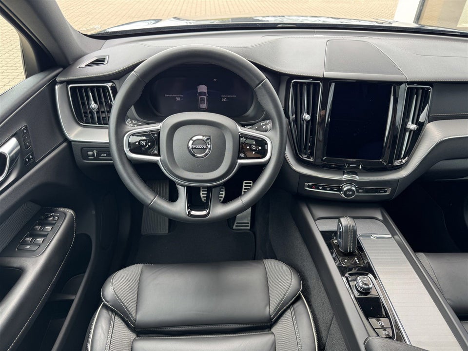 Volvo XC60 2,0 T6 ReCharge R-Design aut. AWD 5d