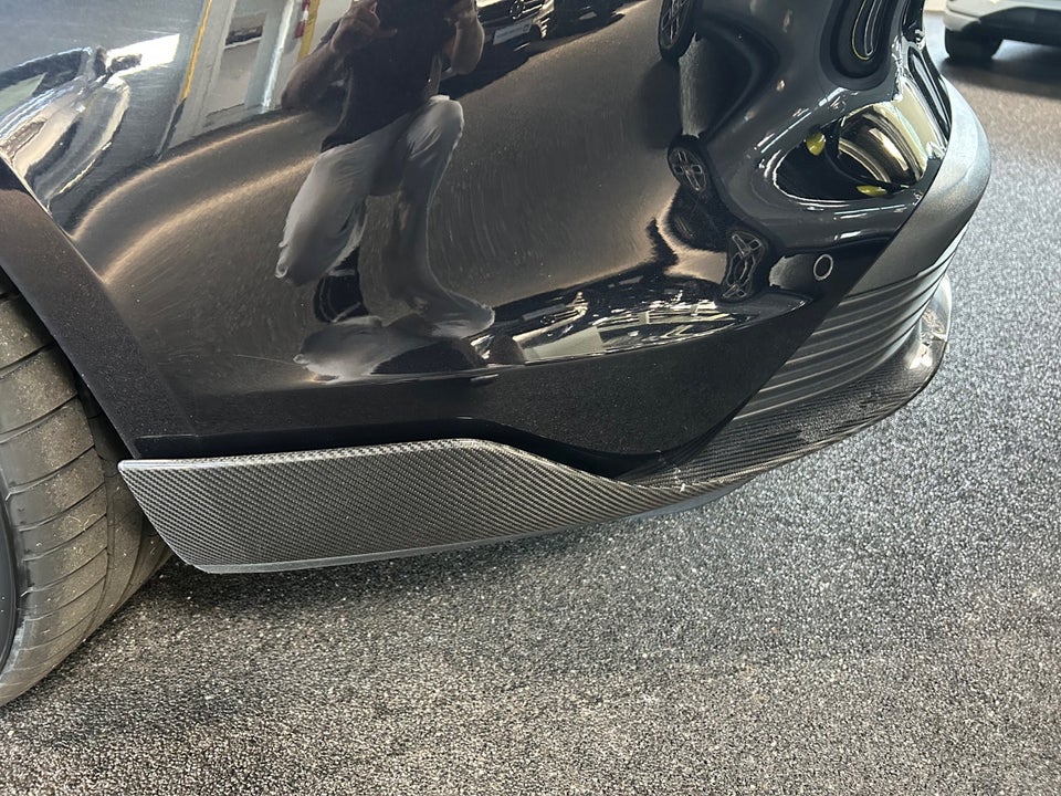 Porsche Taycan Performance+ 4d