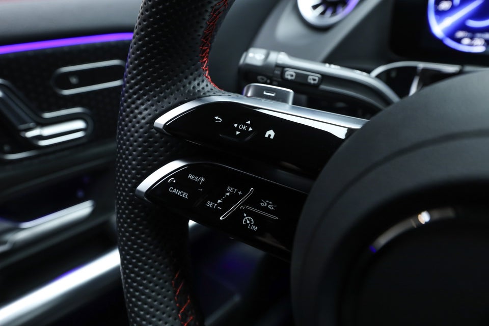 Mercedes EQA350 AMG Premium 4Matic 5d