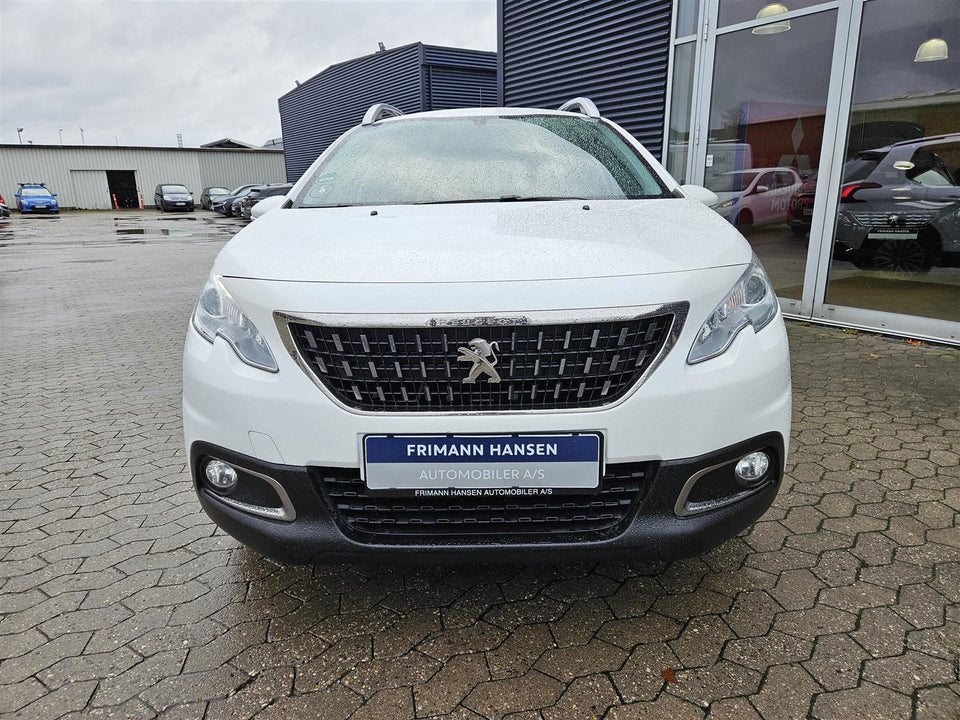 Peugeot 2008 1,2 VTi 82 Winter Edition 5d