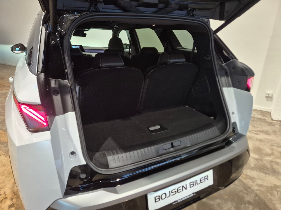 Peugeot e-5008 77 GT Pack 7prs 5d