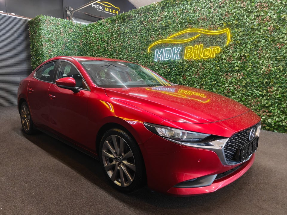 Mazda 3 2,0 SkyActiv-G 122 Cosmo aut. 4d