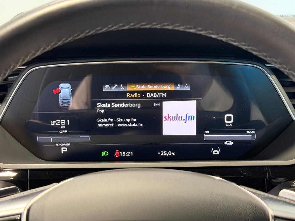 Audi e-tron 55 S-line Sportback quattro 5d