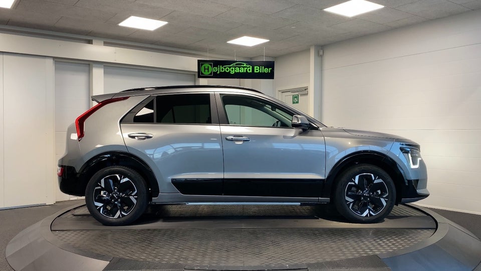 Kia Niro 64 EV Inscription 5d