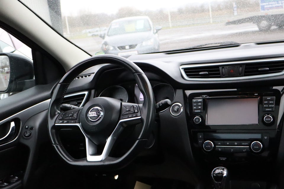 Nissan Qashqai 1,5 dCi 115 Tekna 5d