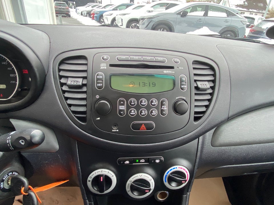Hyundai i10 1,1 Classic 5d