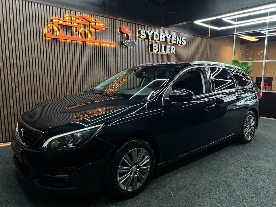 Peugeot 308 1,6 BlueHDi 120 Allure Sky SW 5d