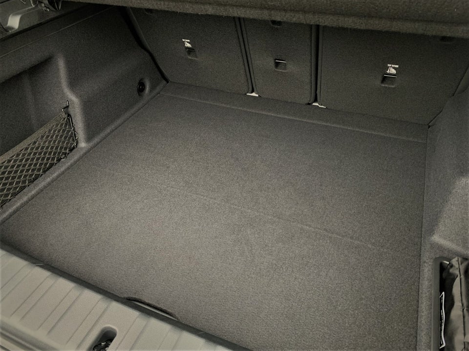 BMW iX2 eDrive20 M-Sport 5d