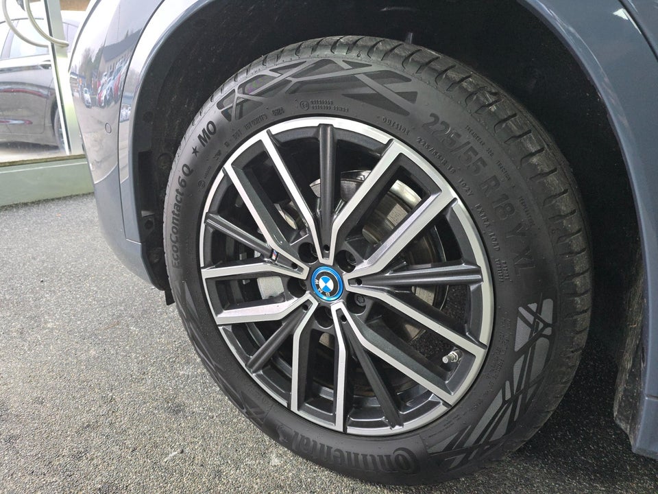 BMW iX1 eDrive20 M-Sport 5d